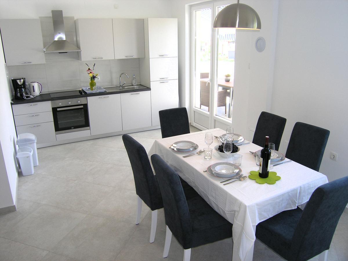 Apartman Danijel Krk Town Luaran gambar