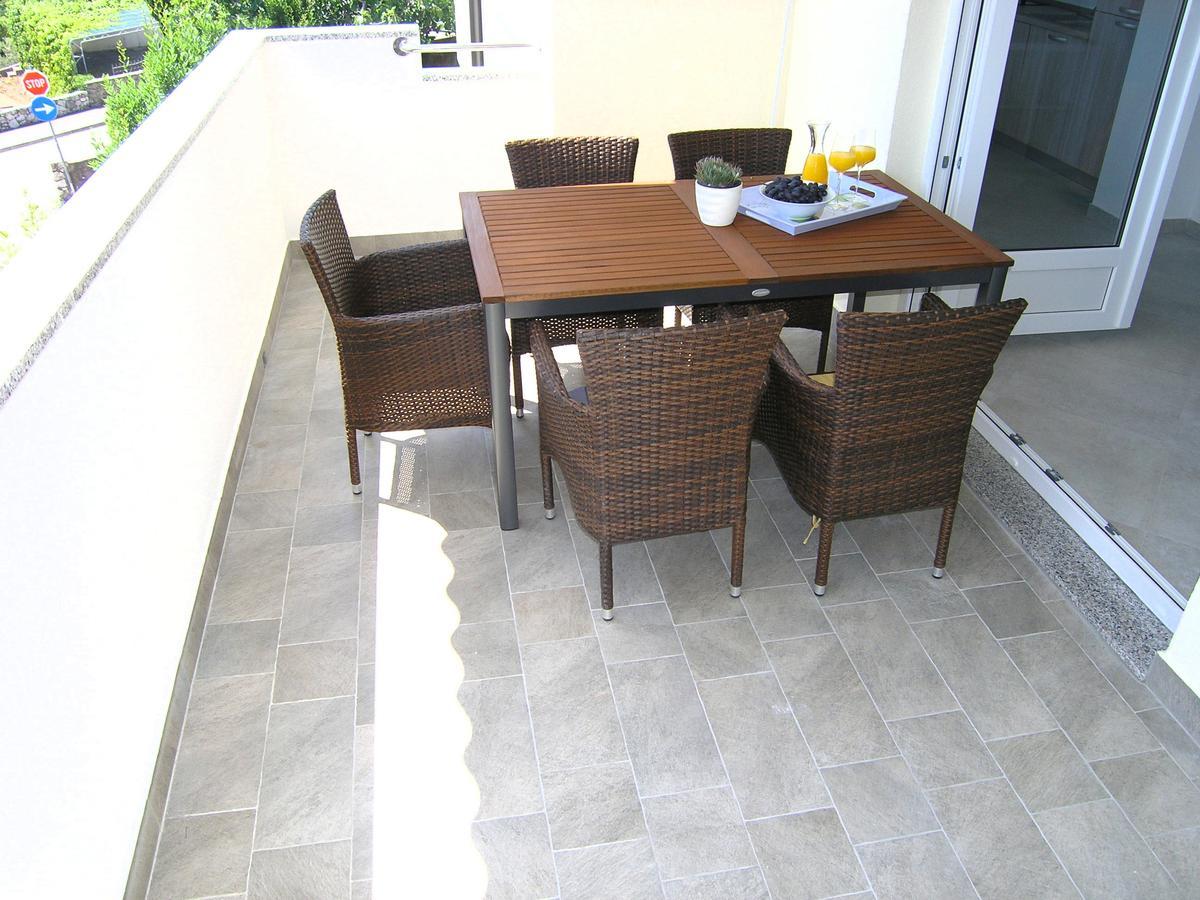 Apartman Danijel Krk Town Luaran gambar