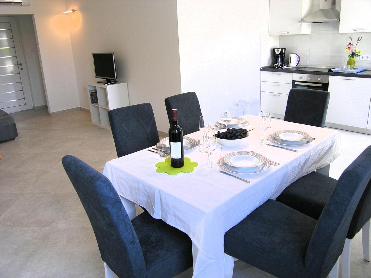 Apartman Danijel Krk Town Luaran gambar